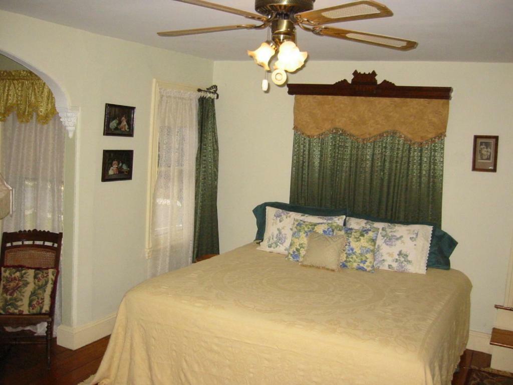 Hotel Thomas Webster House à Cape May Extérieur photo